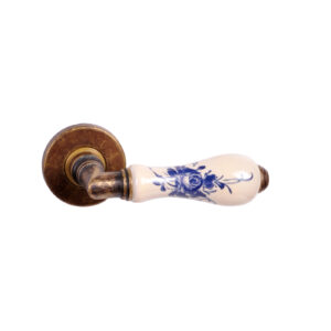 DIANA patinás réz-porcelán rozettás kilincs - Cilinderes