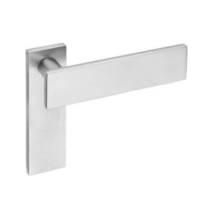 DUE rövidcímes kilincs - Matt Króm, Lyukasztás nélkül